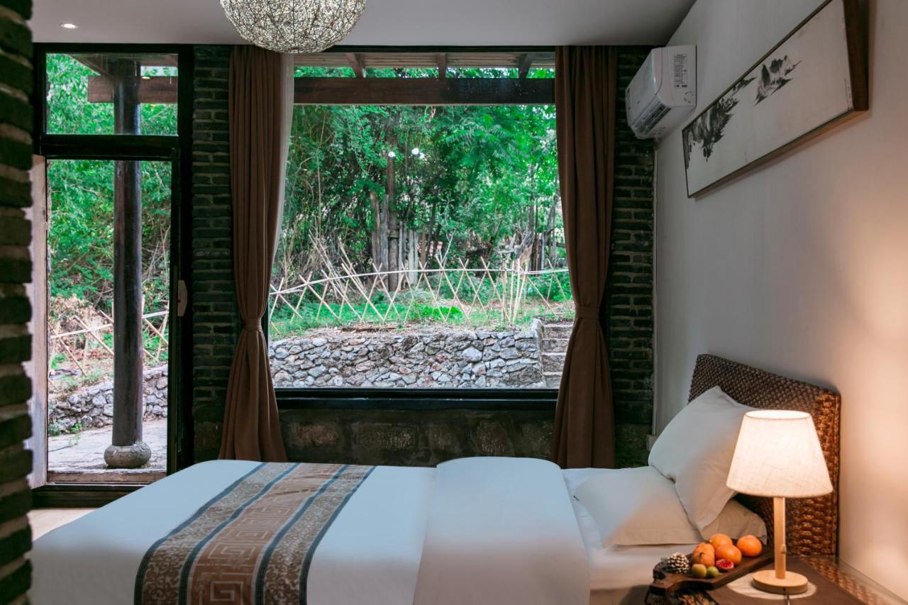 Adonis Inn Lijiang 麗江市 エクステリア 写真