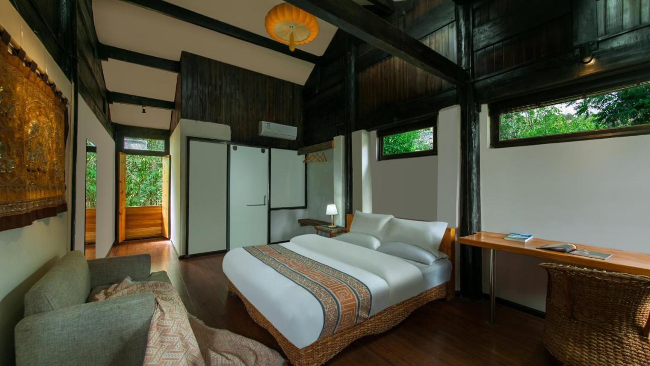 Adonis Inn Lijiang 麗江市 エクステリア 写真