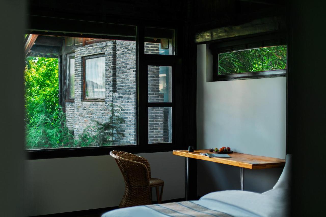 Adonis Inn Lijiang 麗江市 エクステリア 写真