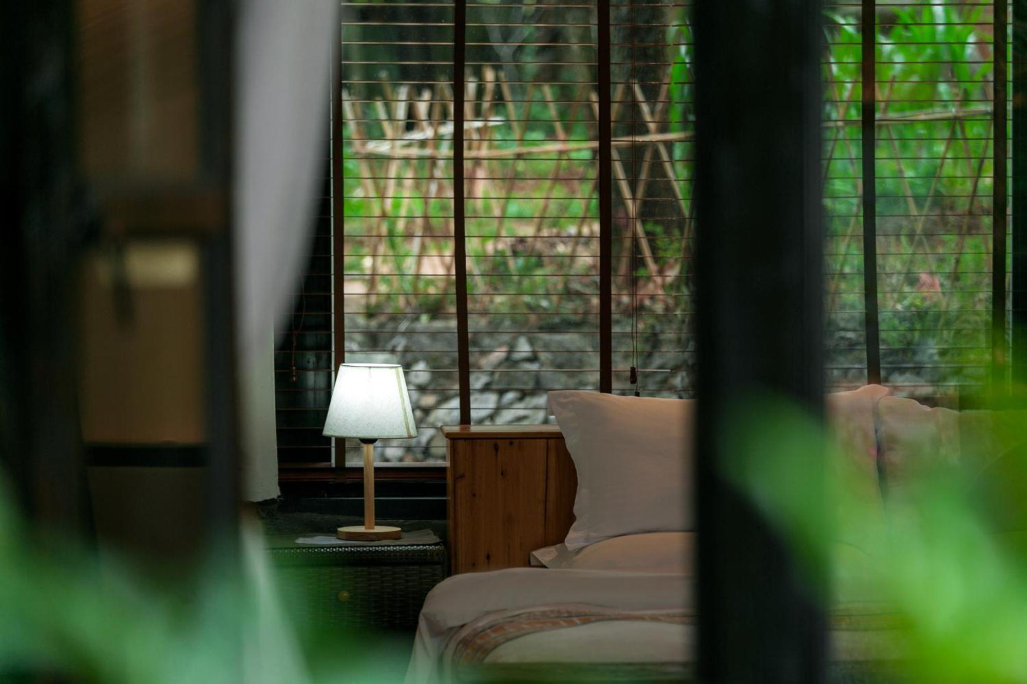 Adonis Inn Lijiang 麗江市 エクステリア 写真